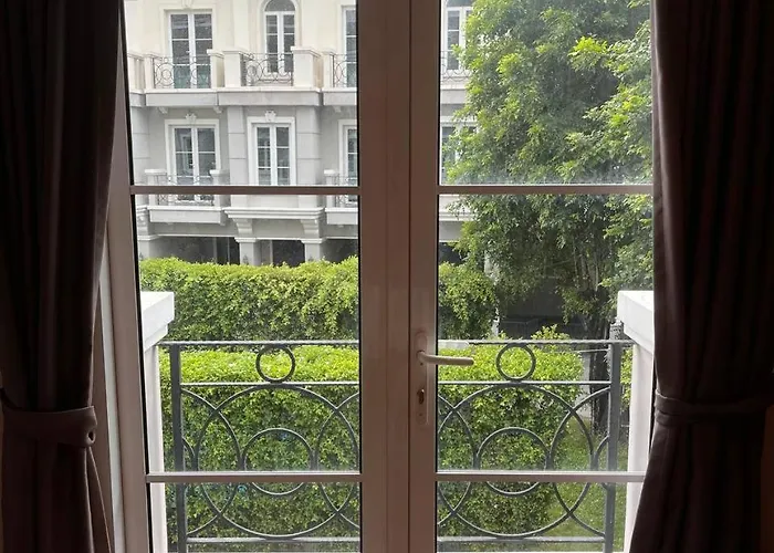 3br Sukhumvit Townhouse, Close To Emsphere And Bts Mrt Vakantiehuis Bangkok