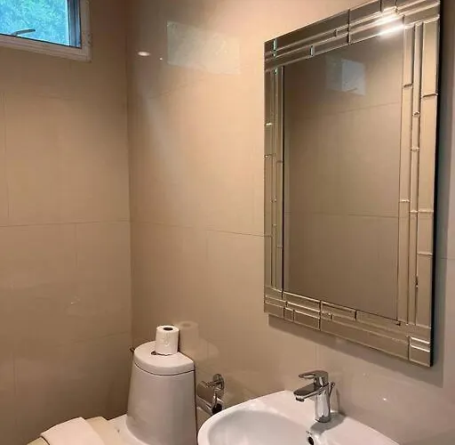 3br Sukhumvit Townhouse, Close To Emsphere And Bts Mrt Vakantiehuis Bangkok